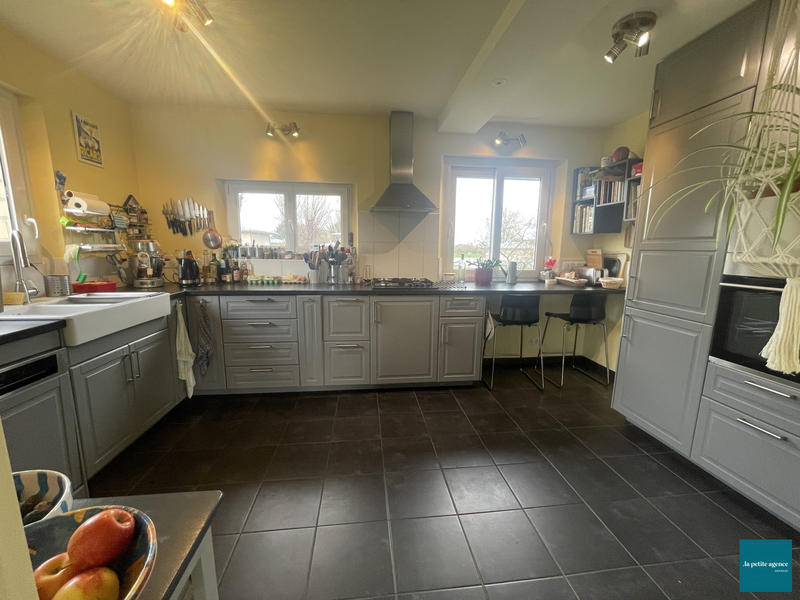 Maison - 160 m² - 6 pièces