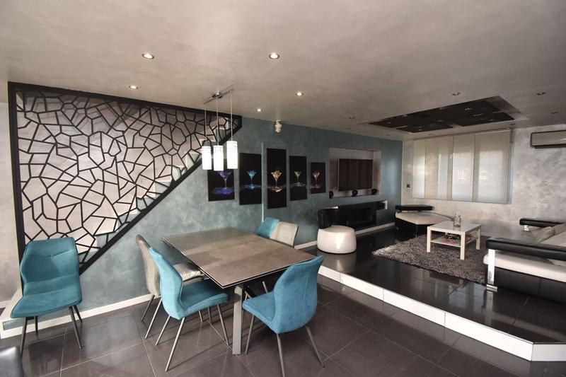 Maison - 136 m² - 5 pièces