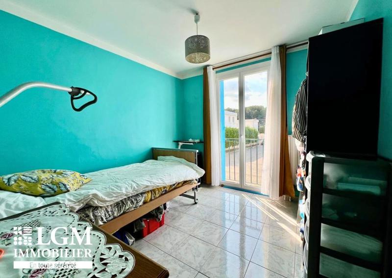 Appartement - 75 m² - 3 pièces