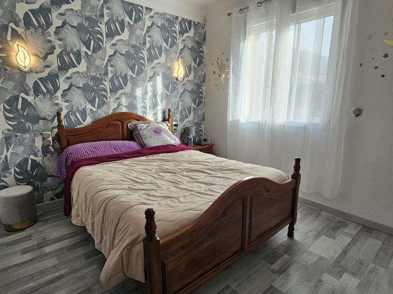 Maison - 87 m² - 5 pièces