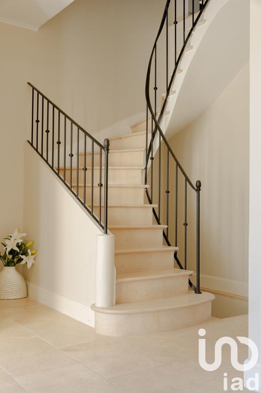 Maison - 193 m² - 6 pièces