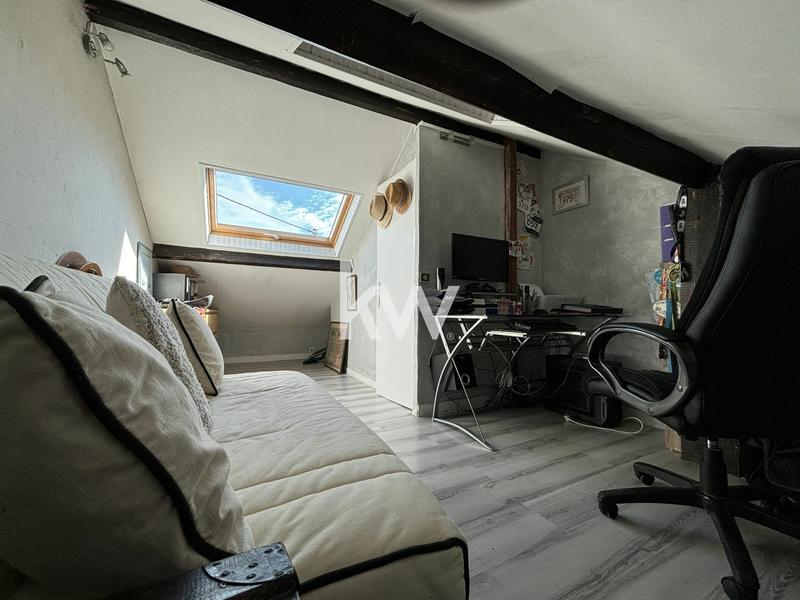 Maison - 147 m² - 7 pièces