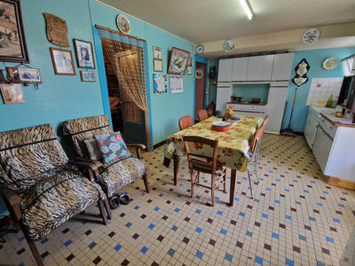 Maison - 96 m² - 3 pièces