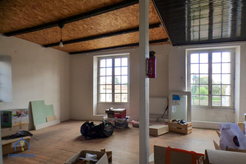 Maison ancienne - 205 m² - 8 pièces