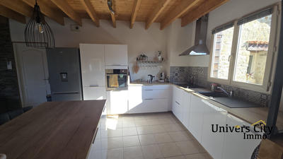 Maison ancienne - 171 m² - 5 pièces