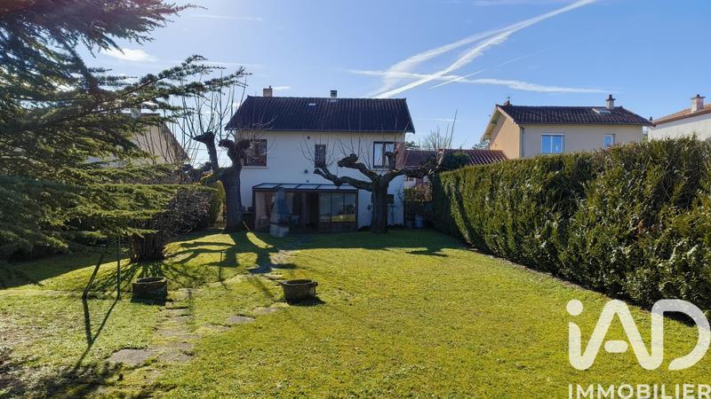 Maison - 96 m² - 4 pièces