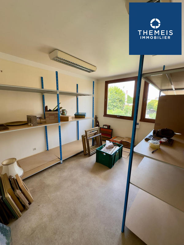 Local commercial - 195 m²