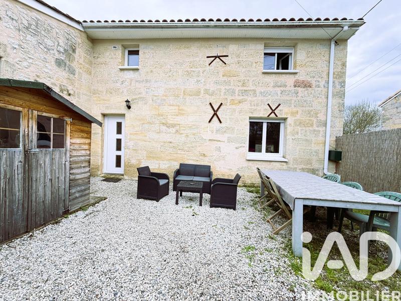 Maison - 90 m² - 4 pièces