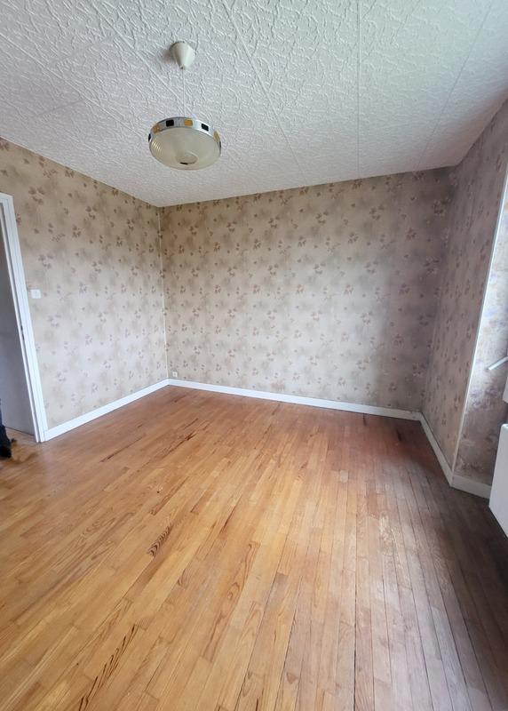 Maison - 124 m² - 8 pièces