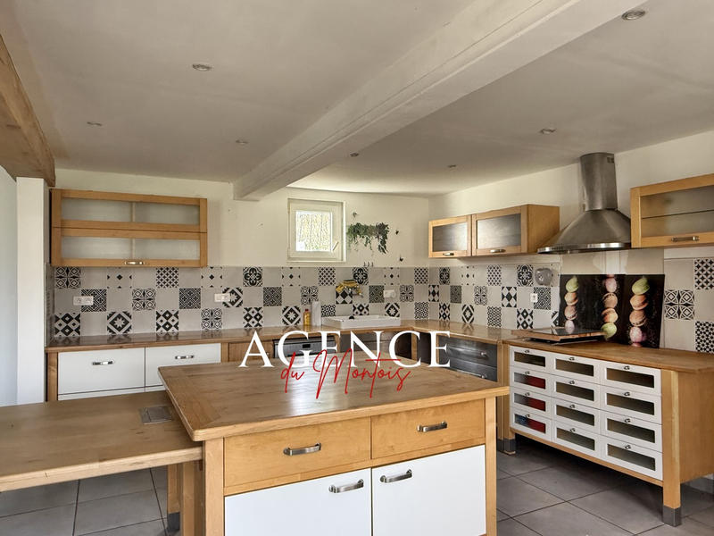 Maison - 85 m² - 2 pièces