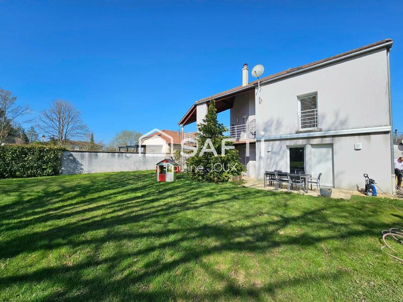 Maison - 375 m² - 7 pièces
