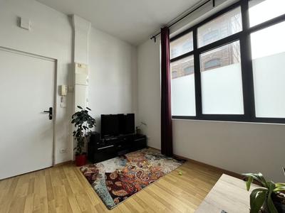 Appartement ancien - 64 m² - 2 pièces