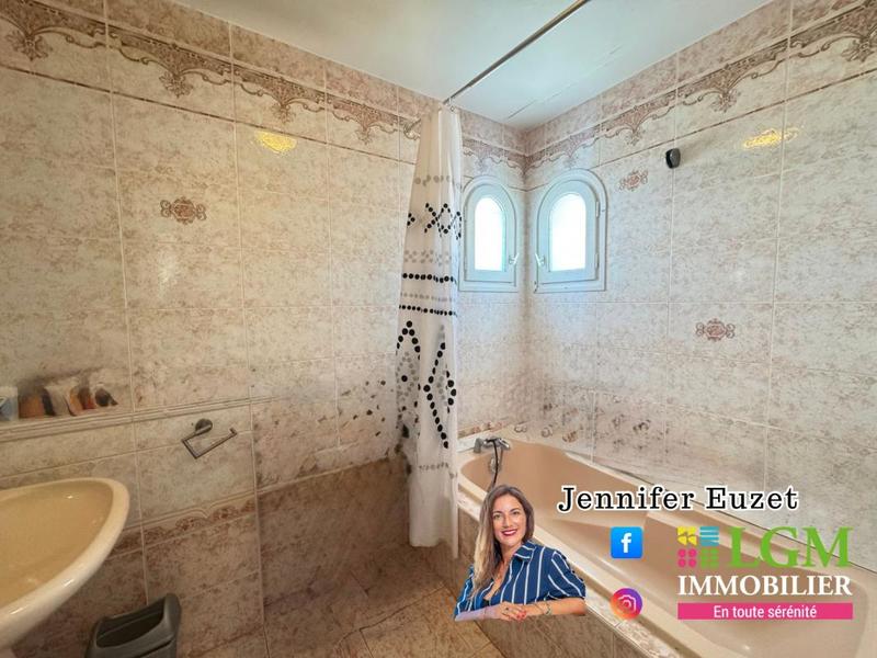 Maison - 140 m² - 5 pièces