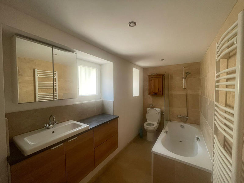 Maison - 75 m² - 3 pièces