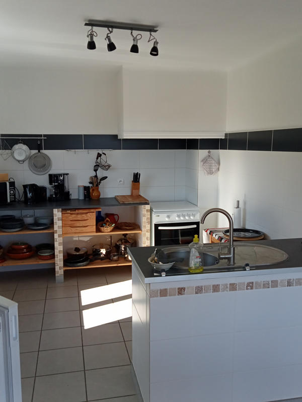 Mas - 230 m² - 14 pièces