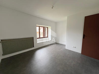 Maison - 147 m² - 7 pièces