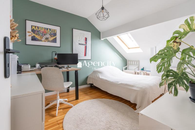 Appartement - 77 m² - 4 pièces