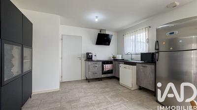 Maison - 85 m² - 3 pièces