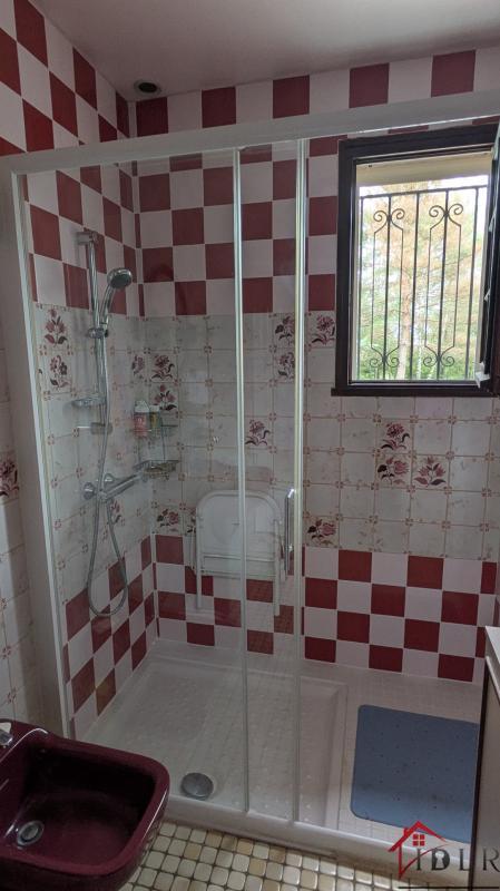 Maison - 210 m² - 6 pièces