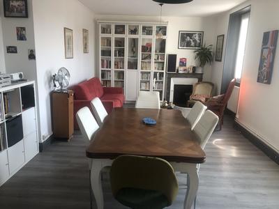 Appartement - 93 m² - 4 pièces