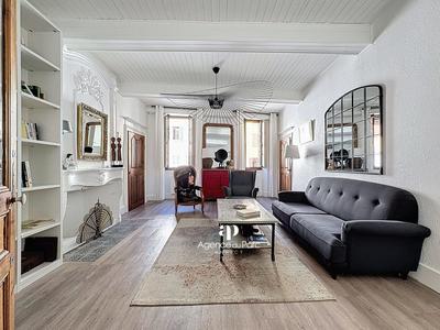 Appartement - 107 m² - 3 pièces