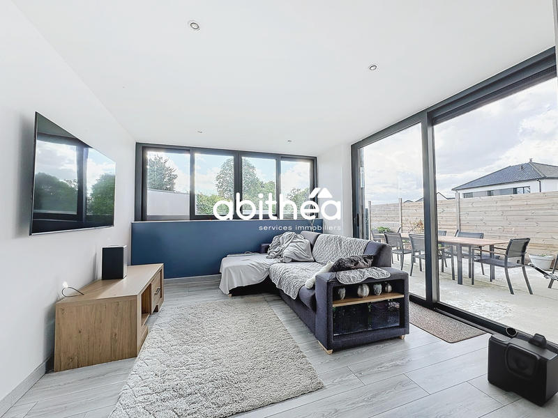 Maison - 105 m² - 5 pièces