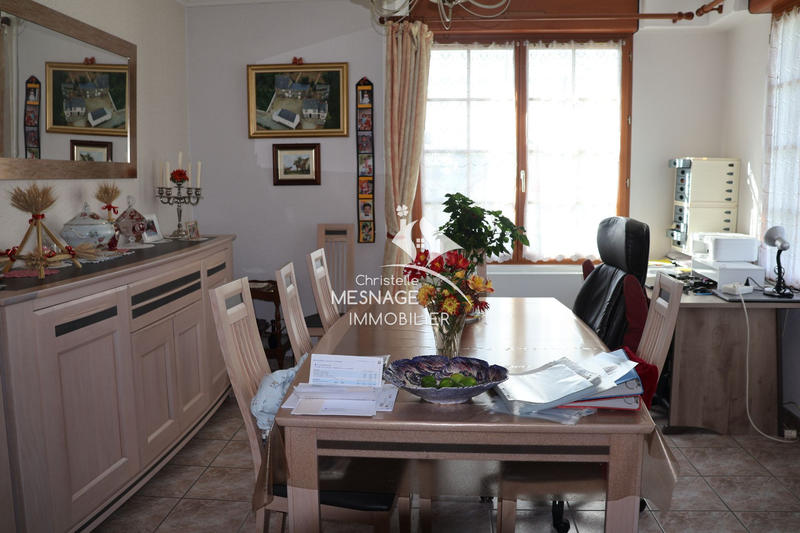 Maison - 130 m² - 8 pièces