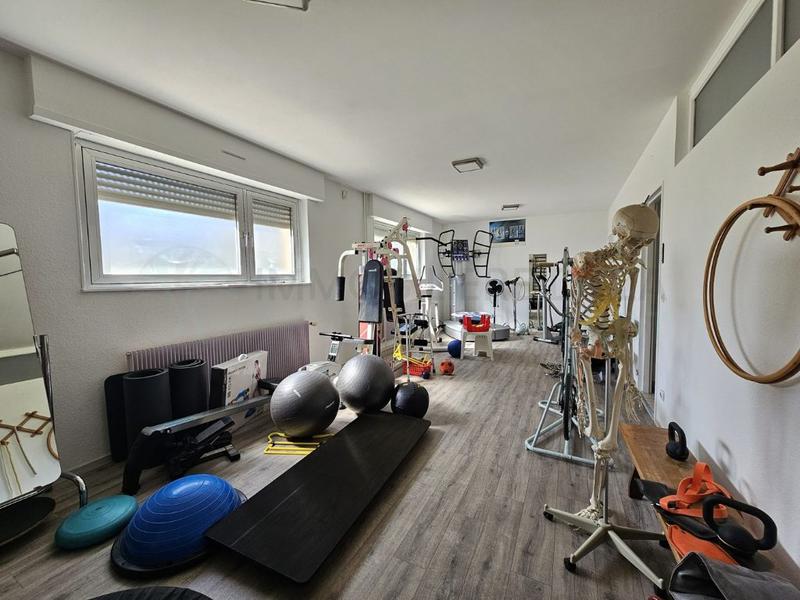 Immeuble - 347 m² - 10 pièces