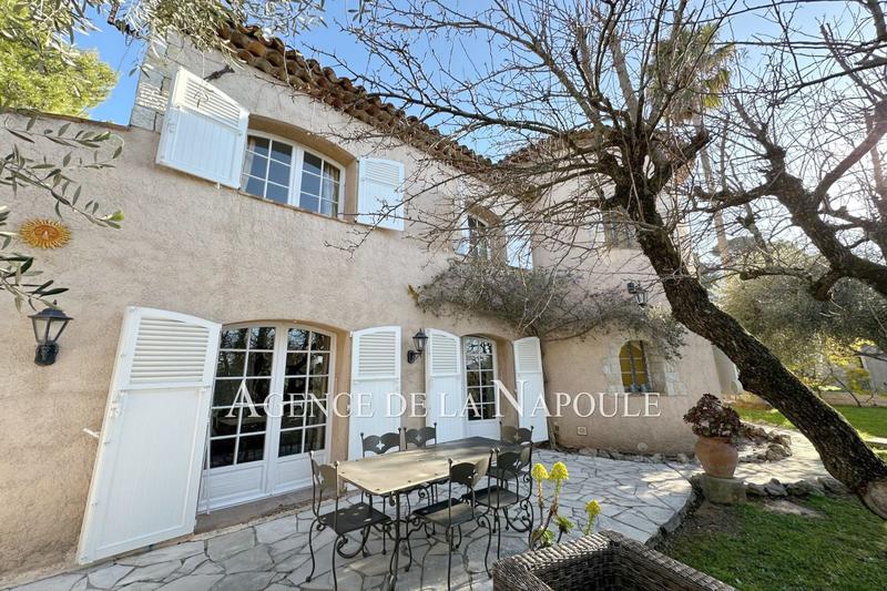 Mas - 130 m² - 6 pièces