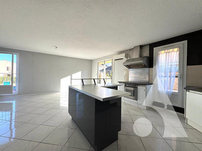 Appartement - 110 m² - 5 pièces