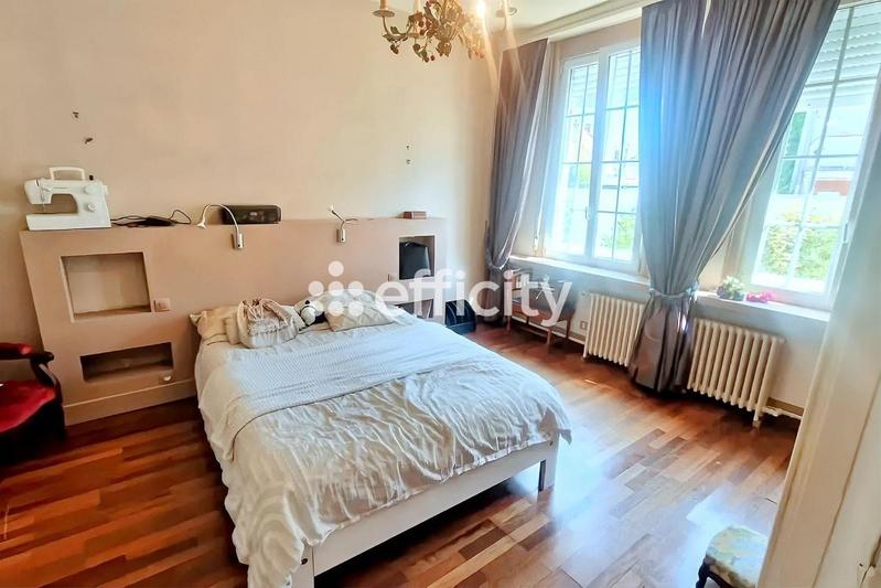 Maison - 167 m² - 5 pièces