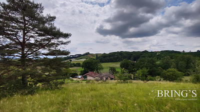 Maison - 202 m² - 3 pièces