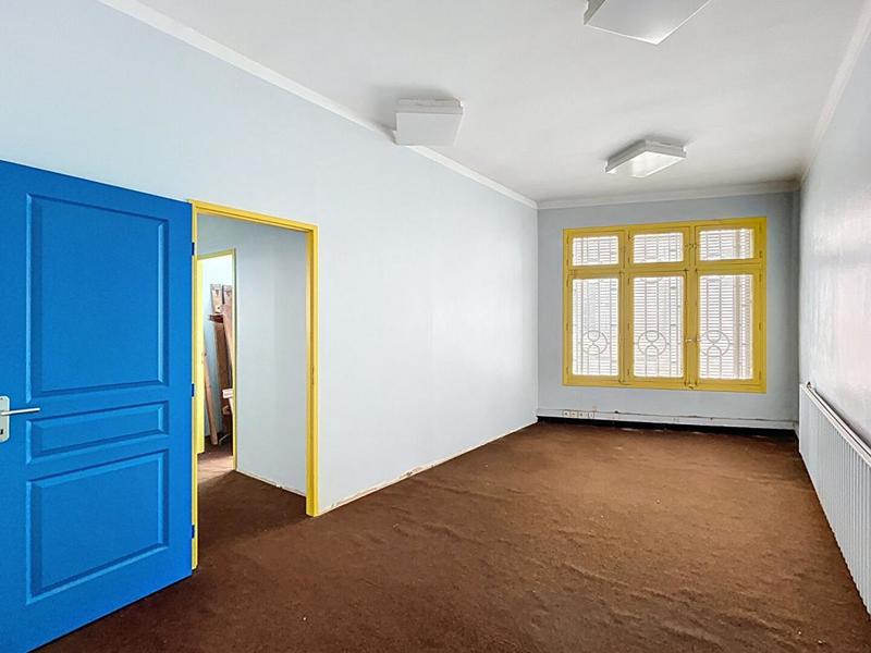 Immeuble - 240 m² - 10 pièces