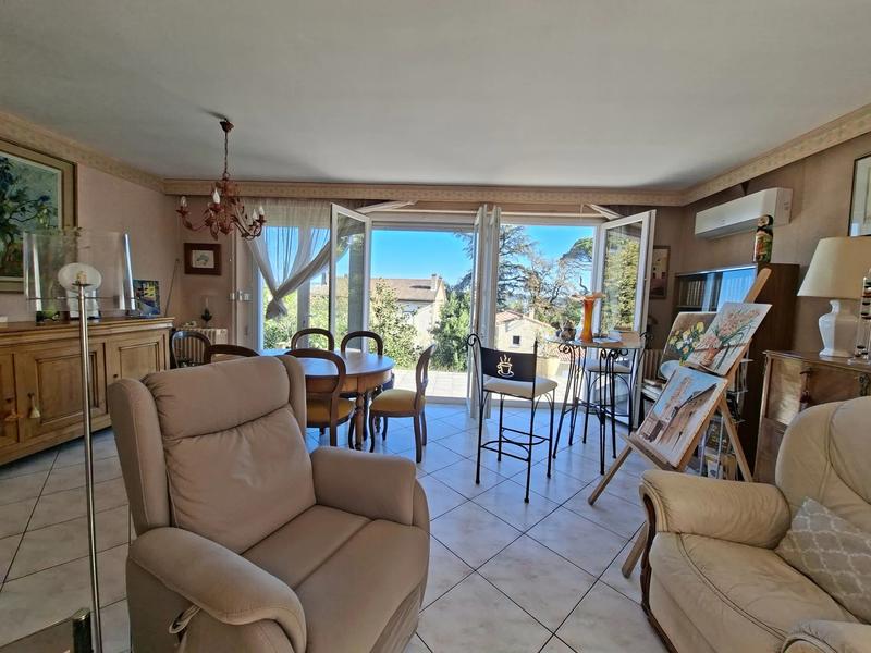 Maison - 152 m² - 7 pièces