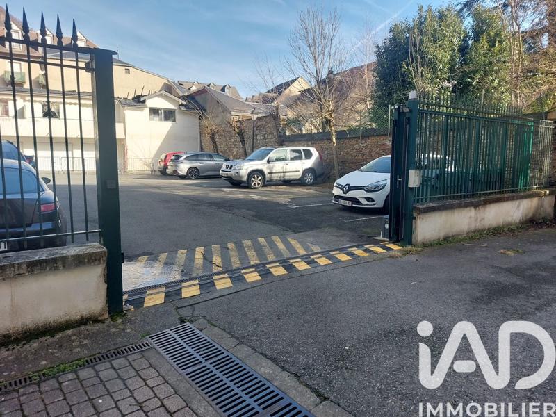 Appartement - 90 m² - 3 pièces