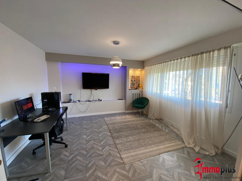 Appartement - 115 m² - 5 pièces