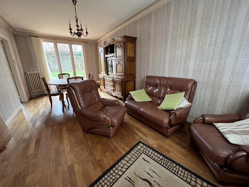 Maison - 76 m² - 4 pièces