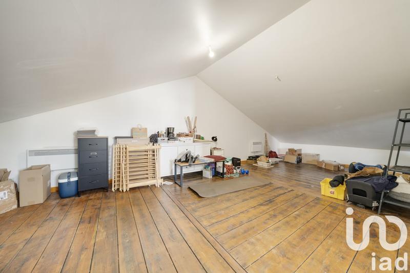 Maison - 209 m² - 7 pièces