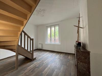 Maison - 258 m² - 6 pièces