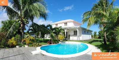 Maison - 125 m² - 6 pièces