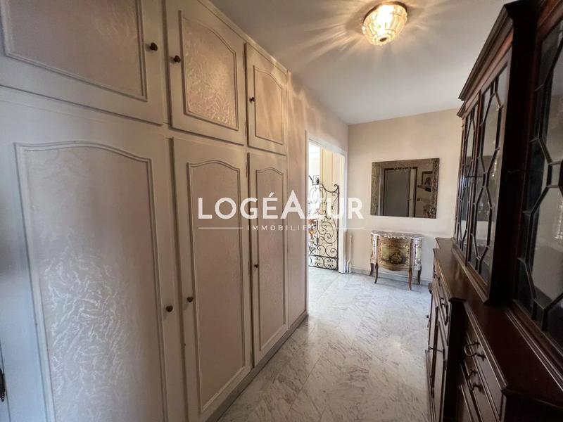 Appartement - 91 m² - 3 pièces