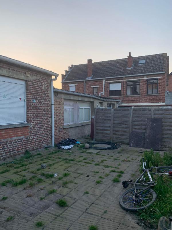 Immeuble - 253 m² - 7 pièces