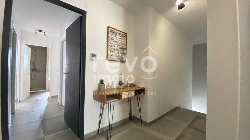 Villa - 214 m² - 7 pièces