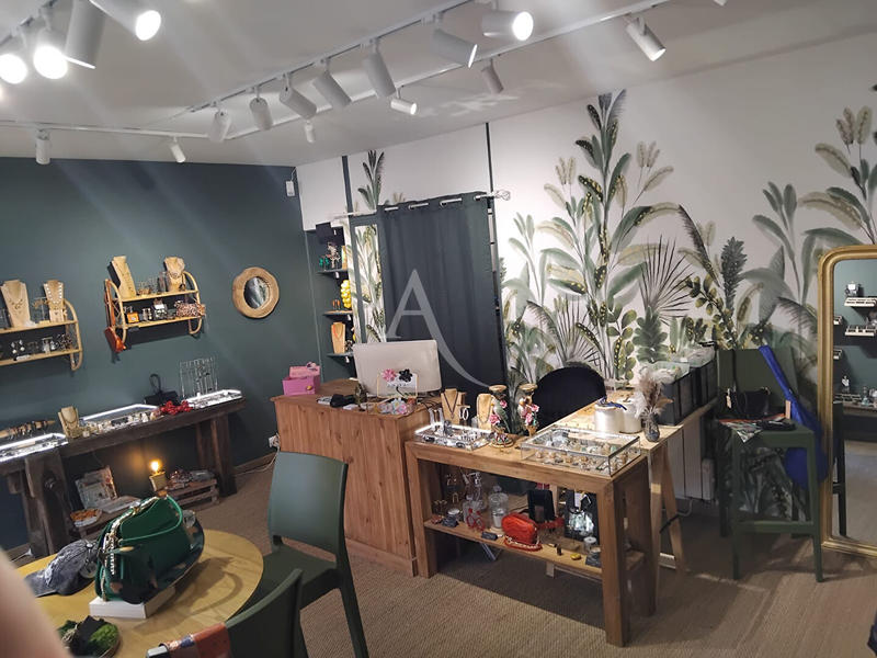 Local commercial - 50 m² - 2 pièces