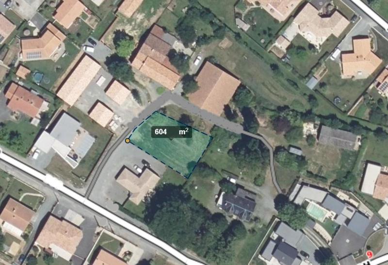 Terrain - 604 m²
