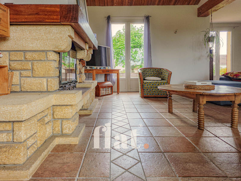 Maison - 147 m² - 5 pièces