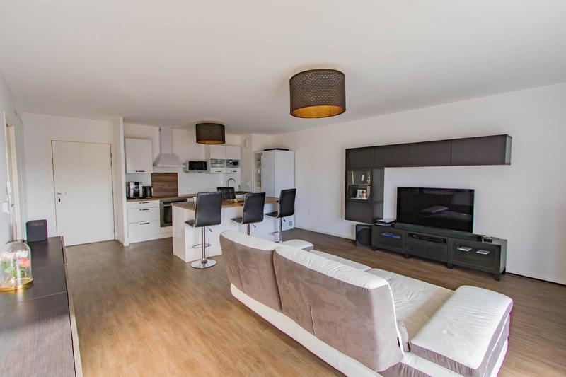 Appartement - 75 m² - 3 pièces