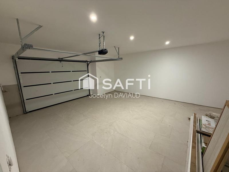 Maison - 180 m² - 6 pièces