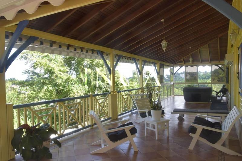 Villa - 157 m² - 6 pièces
