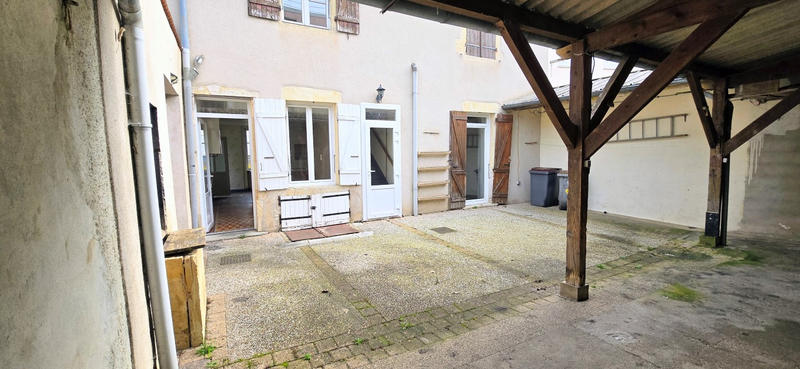 Maison - 160 m² - 7 pièces
